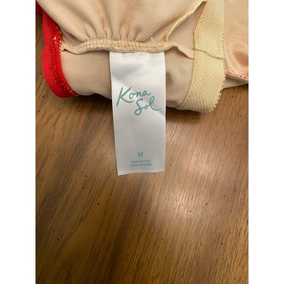 Kona Sol Dark Pink Wide Strap Notch Front One Piece Modest Size Med Barbiecore - Picture 5 of 5